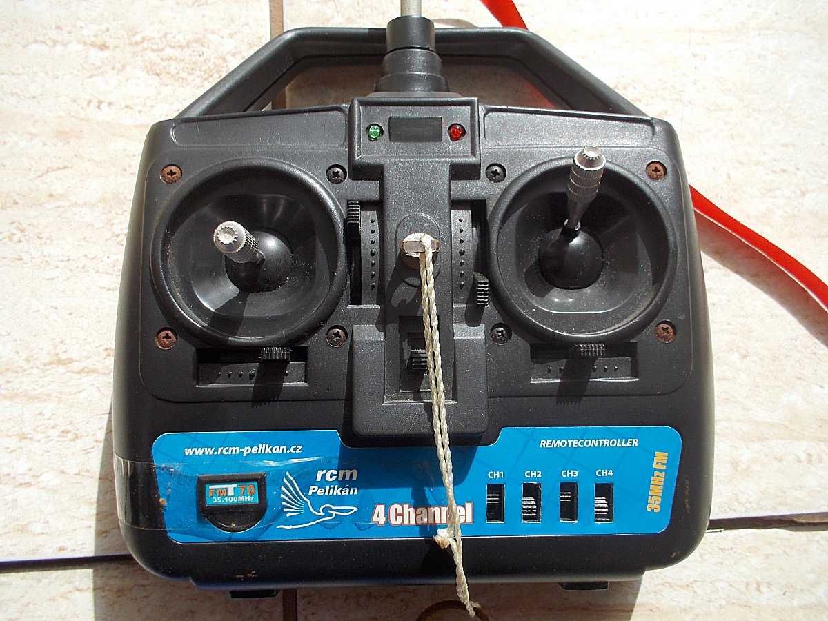 Aparatura RC nadajnik RC, Pelikan, 35MHz 4-kanalowa