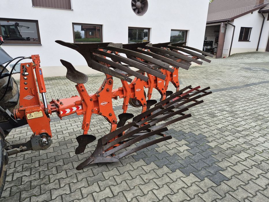 Pług obrotowy 4 skibowy Kuhn Standard S 3+1