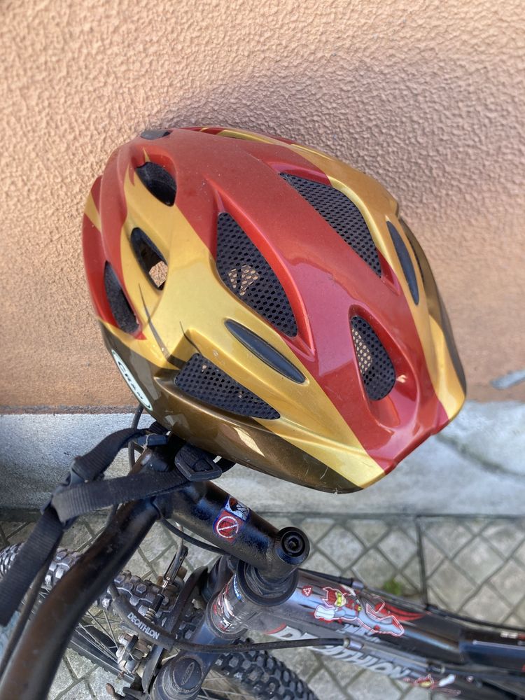 Bicicleta como nova com amortecedores a frente