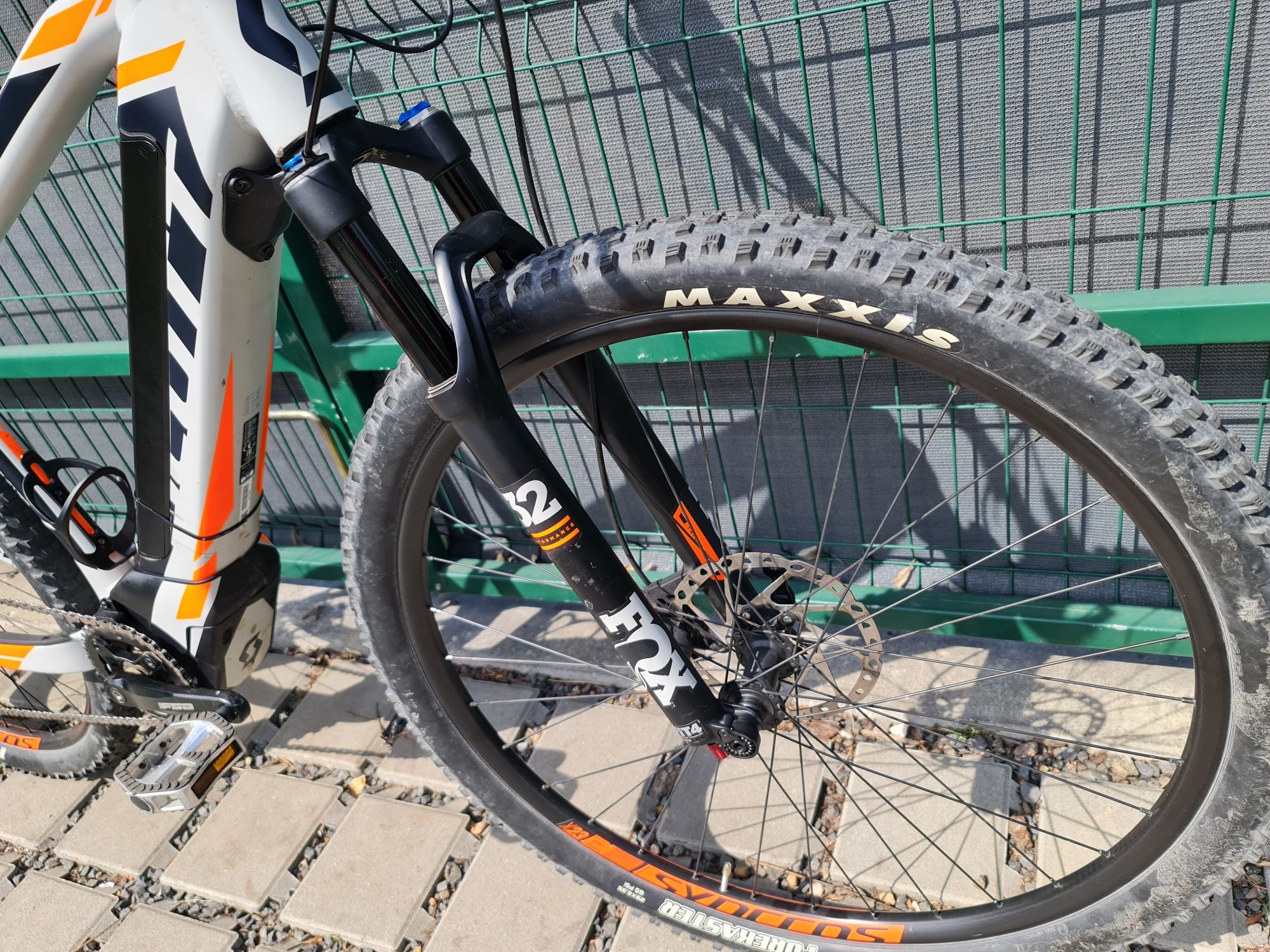 E-Bike Scott E-Aspect na silniku Brose