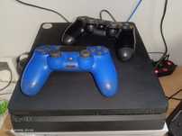 Konsola ps4, dysk 1 TB, dwa pady, 8 gier