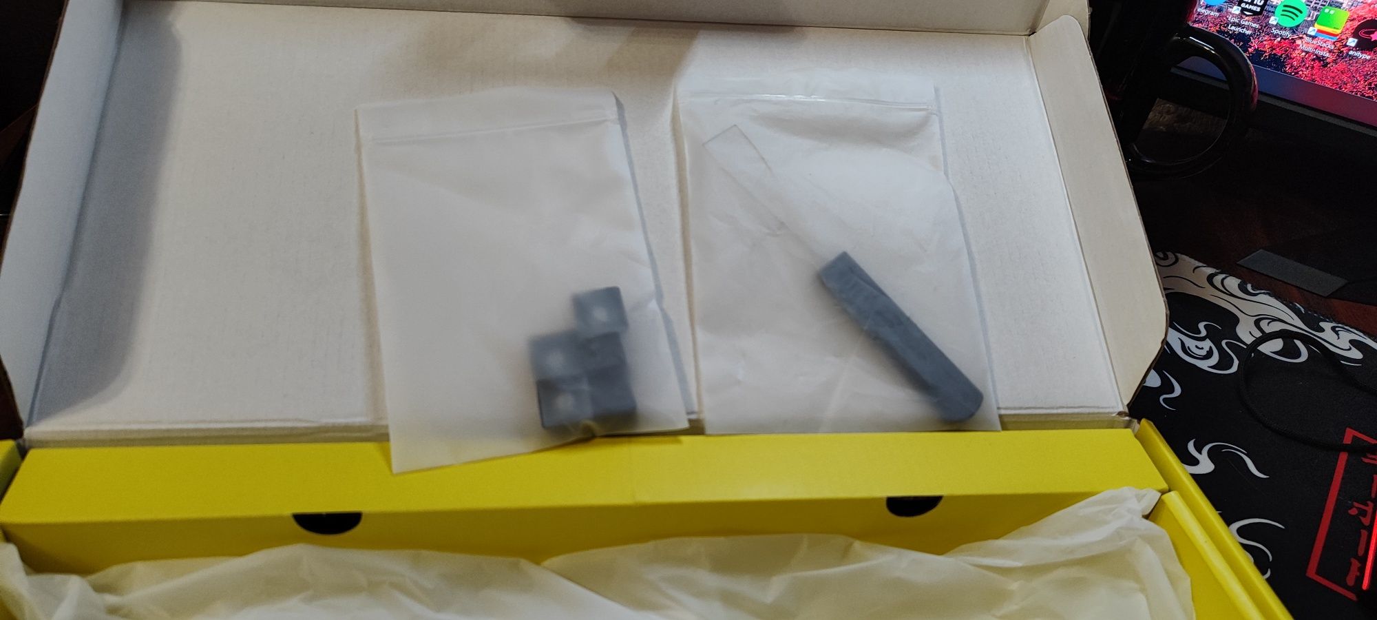 Клавіатура ігрова механічна HATOR HTK-550UA Black Gravity X TKL Or