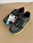 Buty adidasy dziecięce rzep 33 nowe