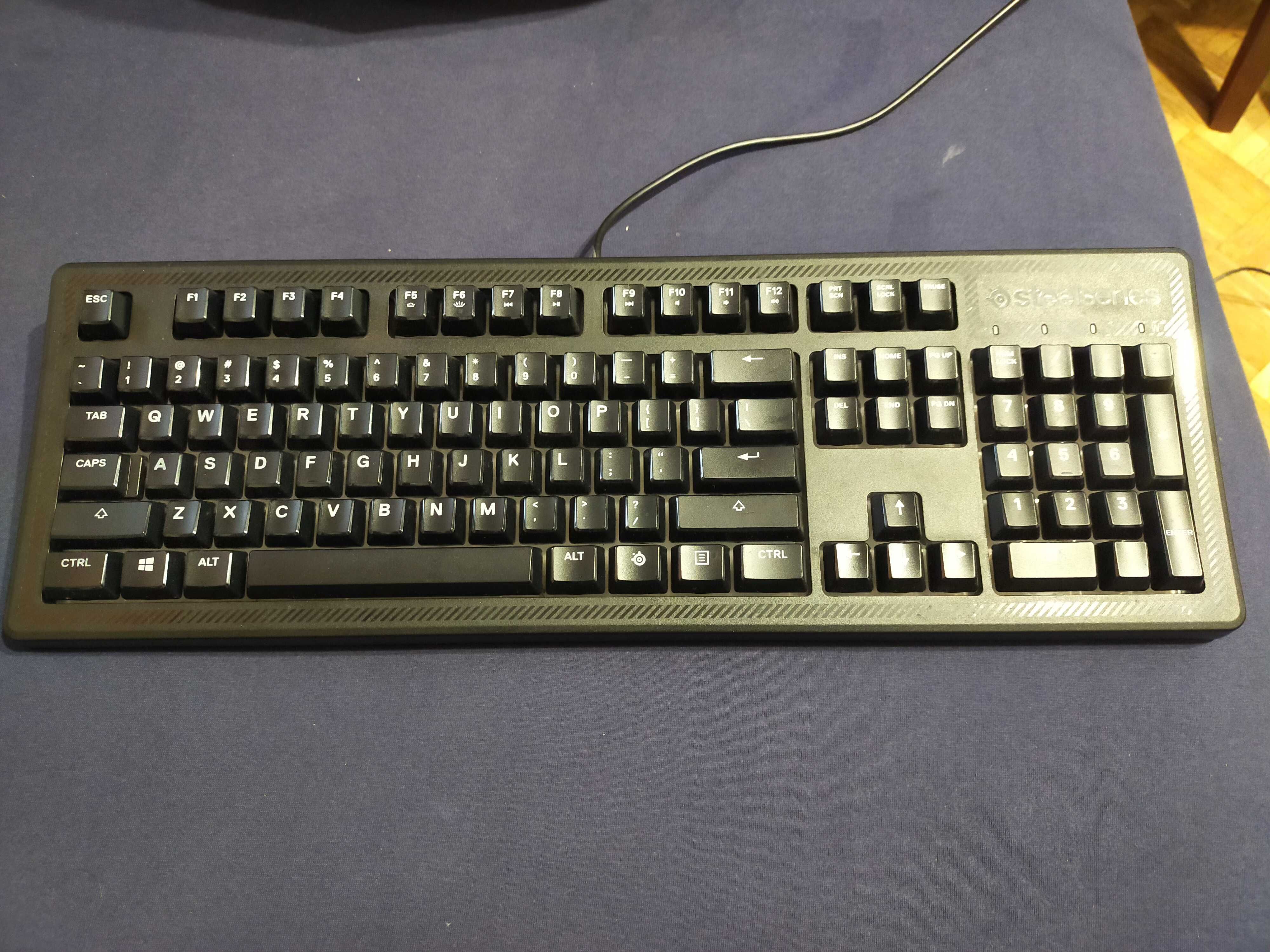 Klawiatura APEX 100