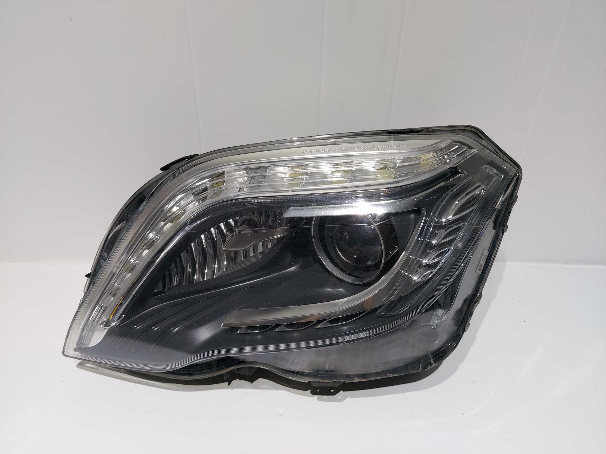 Mercedes GLK X204 12- Lift Lampa reflektor lewy przód BI-XENON 9PIN EU