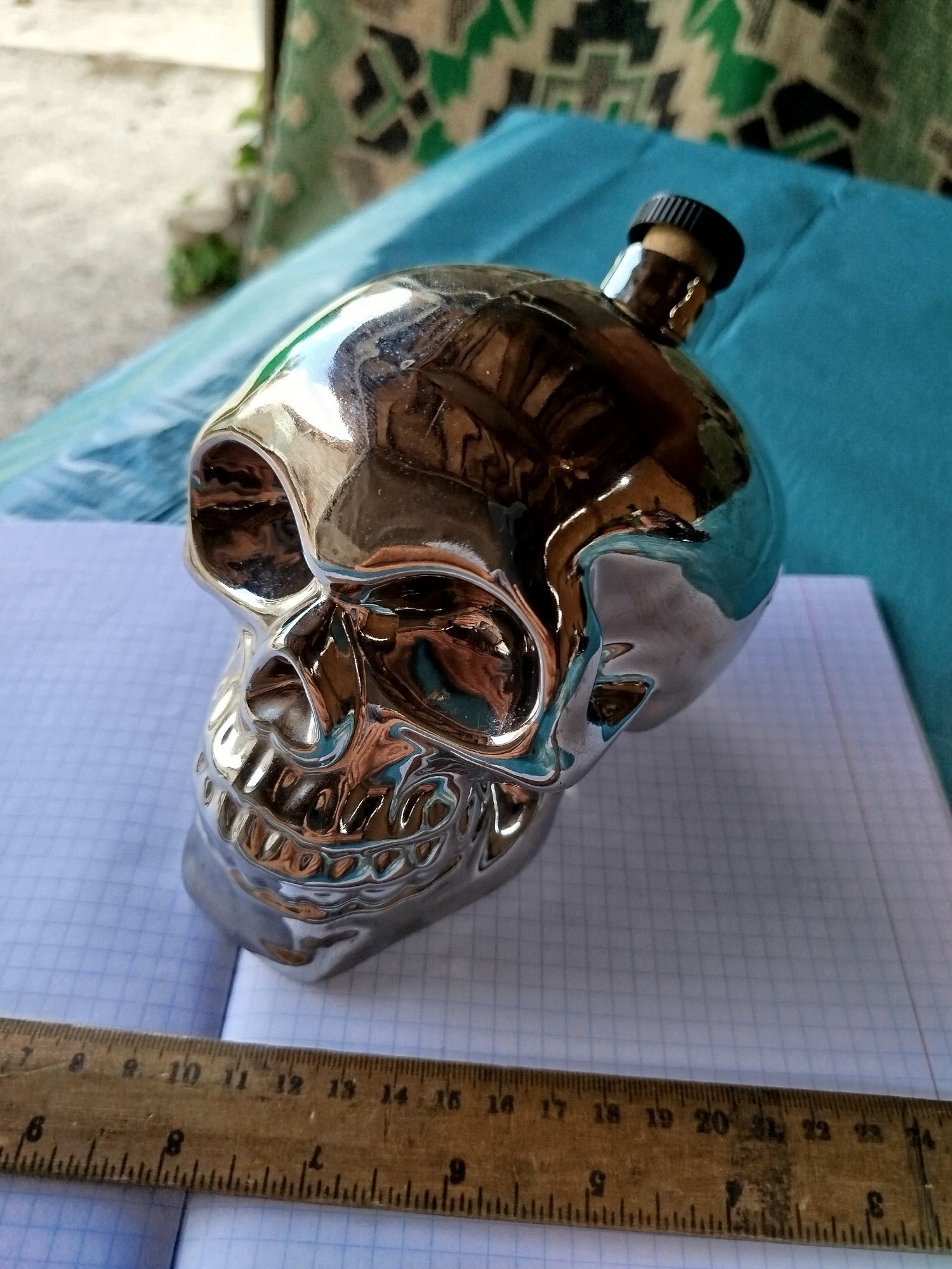 Продам Штоф Бутылка Череп