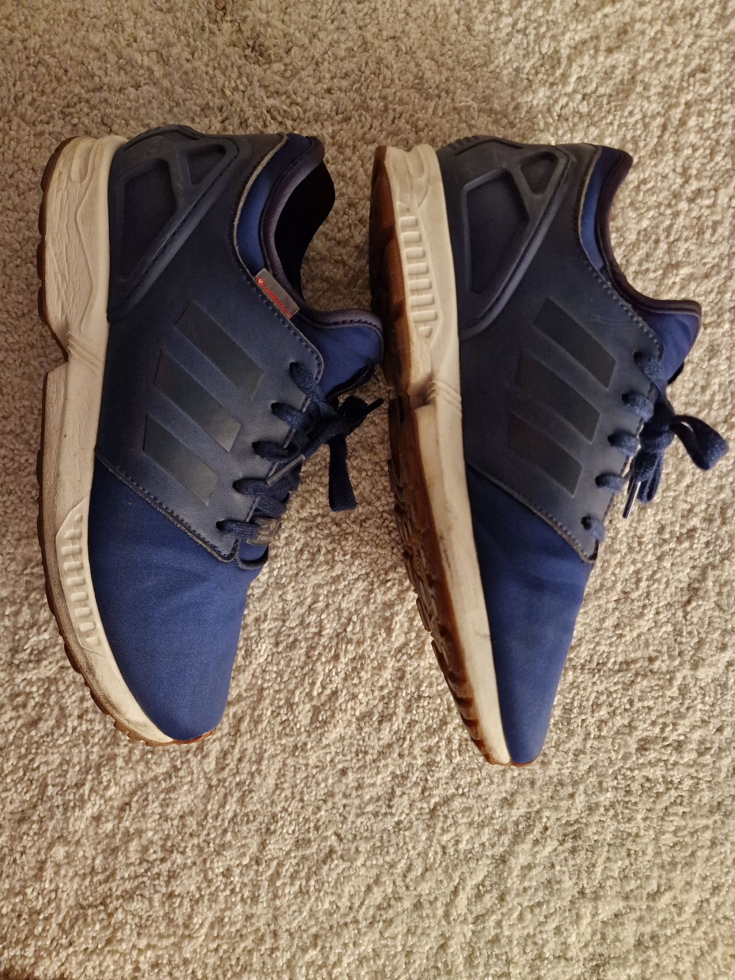 Tenis adidas tamanho 38