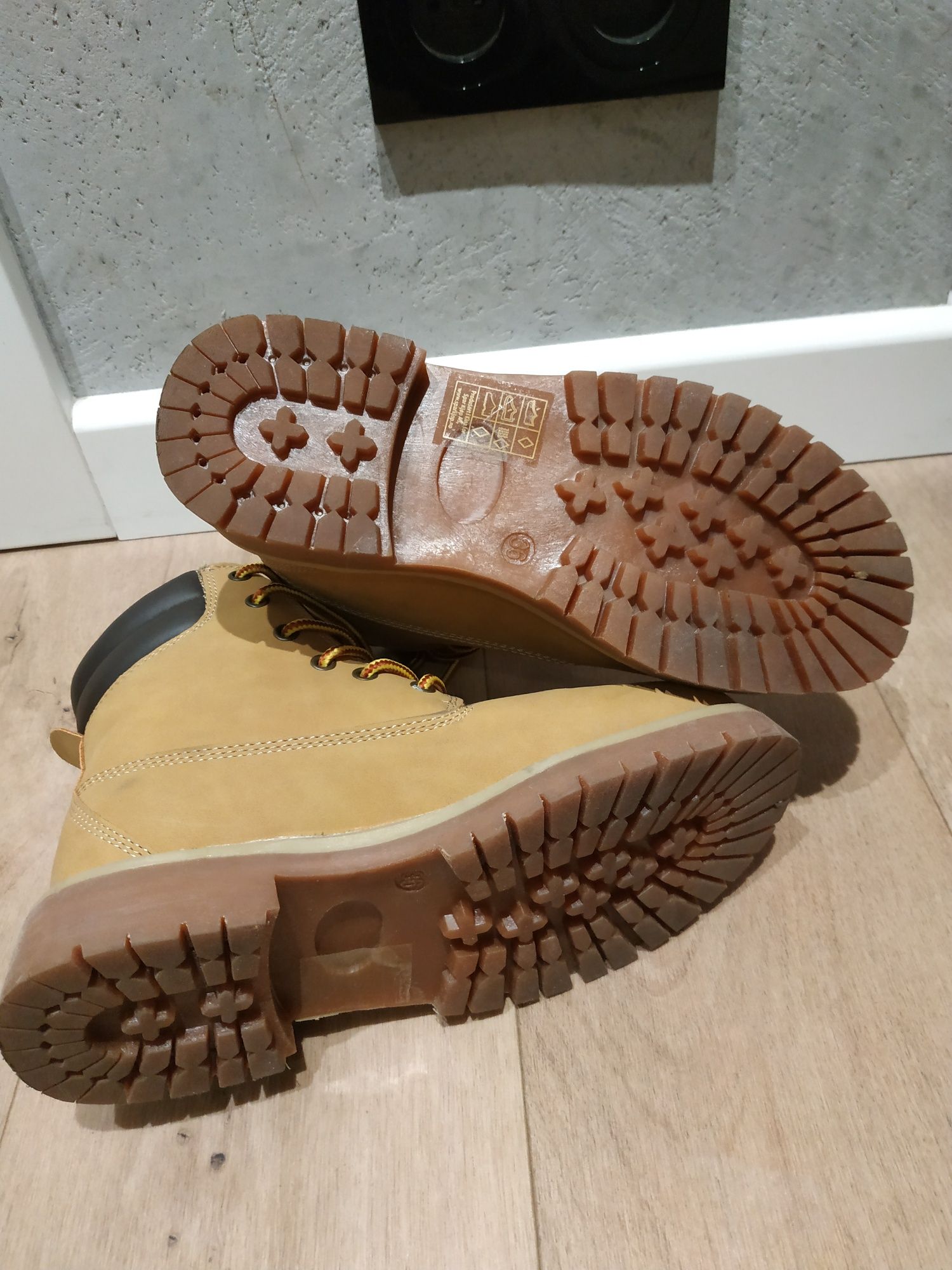 Botki trapery Ala Timberland 36r