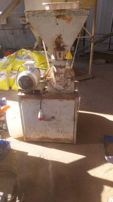 Moinho elétrico farinha