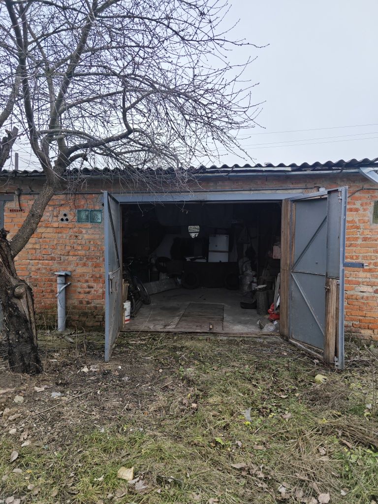 Продам гараж з документами Елінг