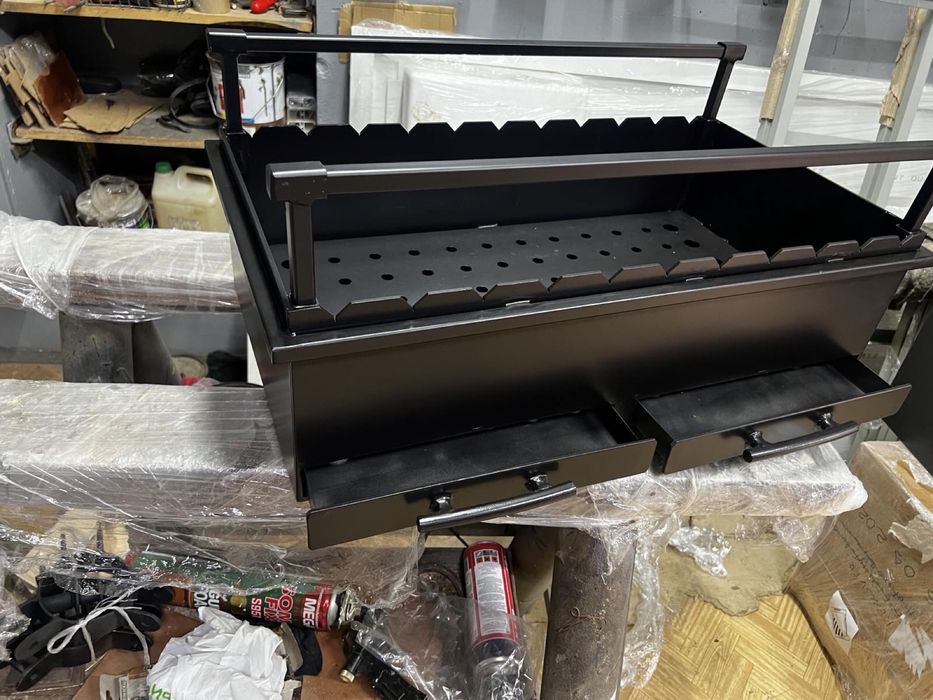 Мангал в камін з регулюванням висоти