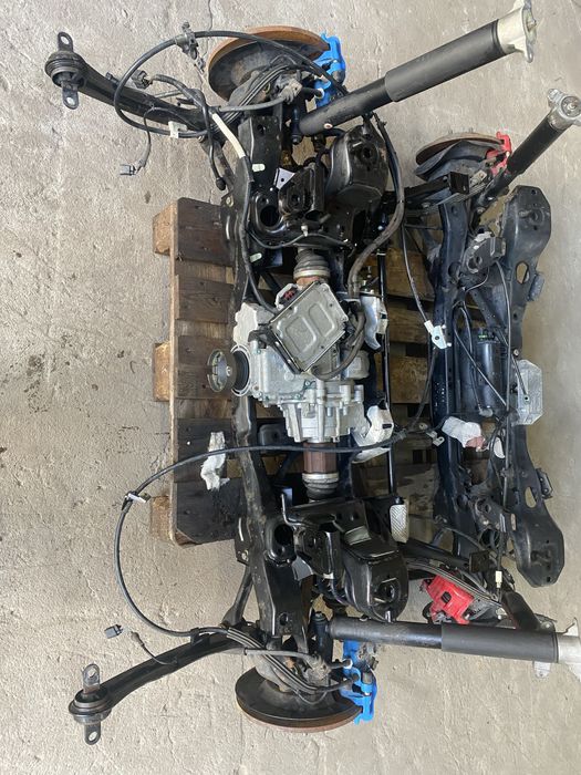 Kompletne zawieszenie tył ford focus mk3 rs .