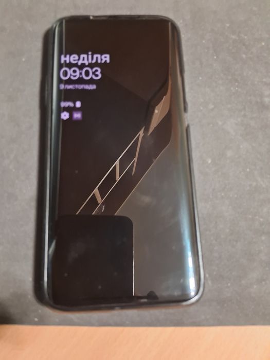 Продам телефонoneplus 7pro