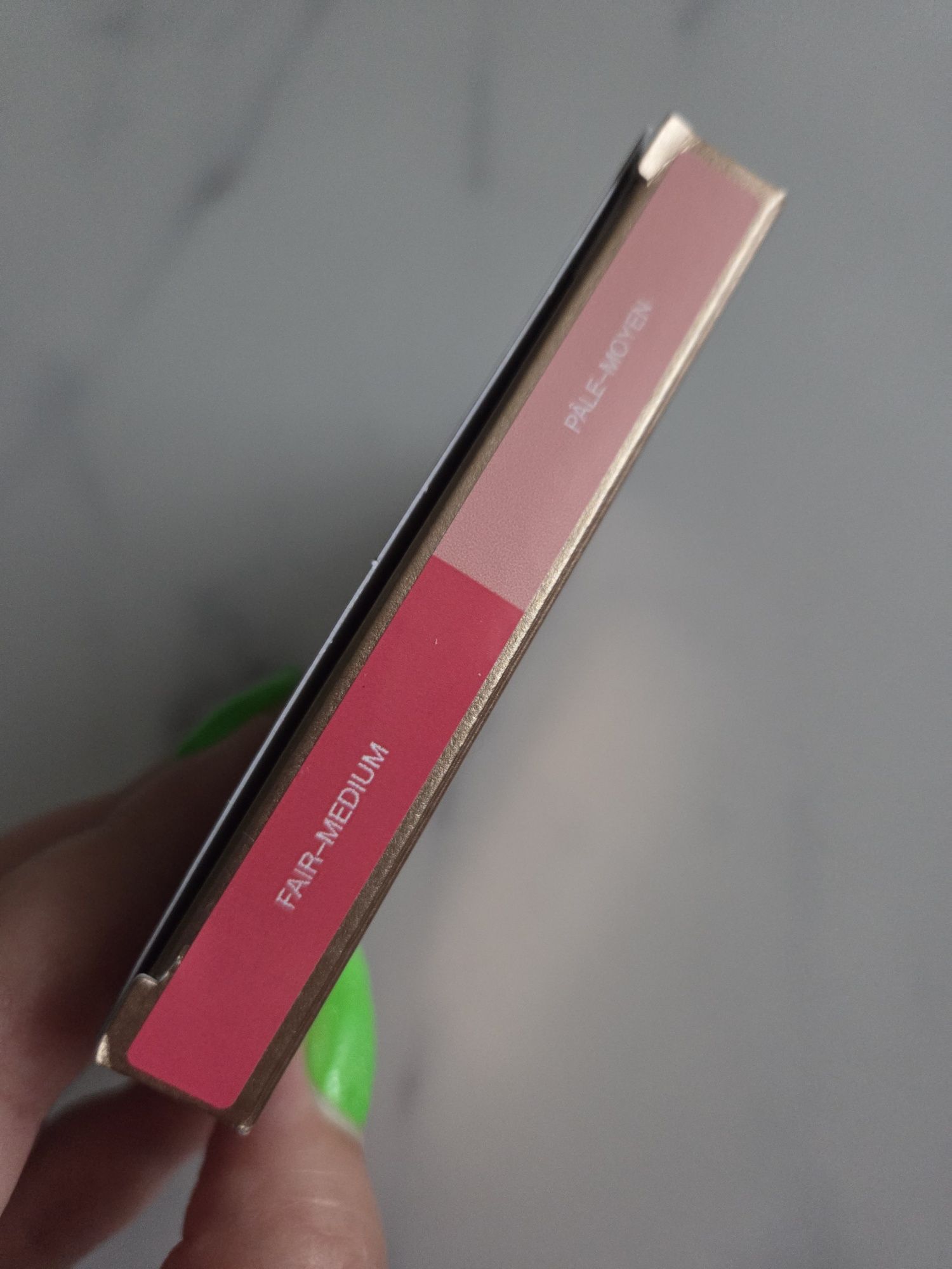 Charlotte Tilbury Blush & Glow Glide Palette Fair-Medium