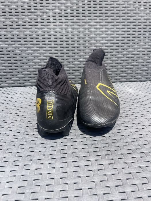 Chuteiras new balance novas