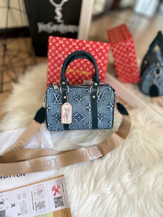 Сумка Louis Vuitton