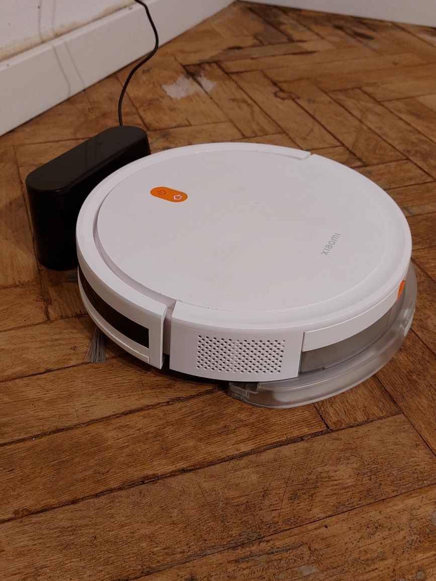 Robot sprzątający Xiaomi Robot Vacuum E5 Biały Stan Super