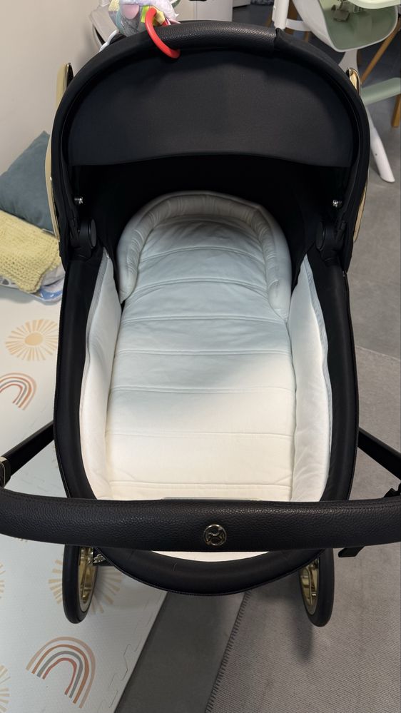 Продам коляску Cybex Priam 4.0 by Jeremy Scott (3 в 1)
