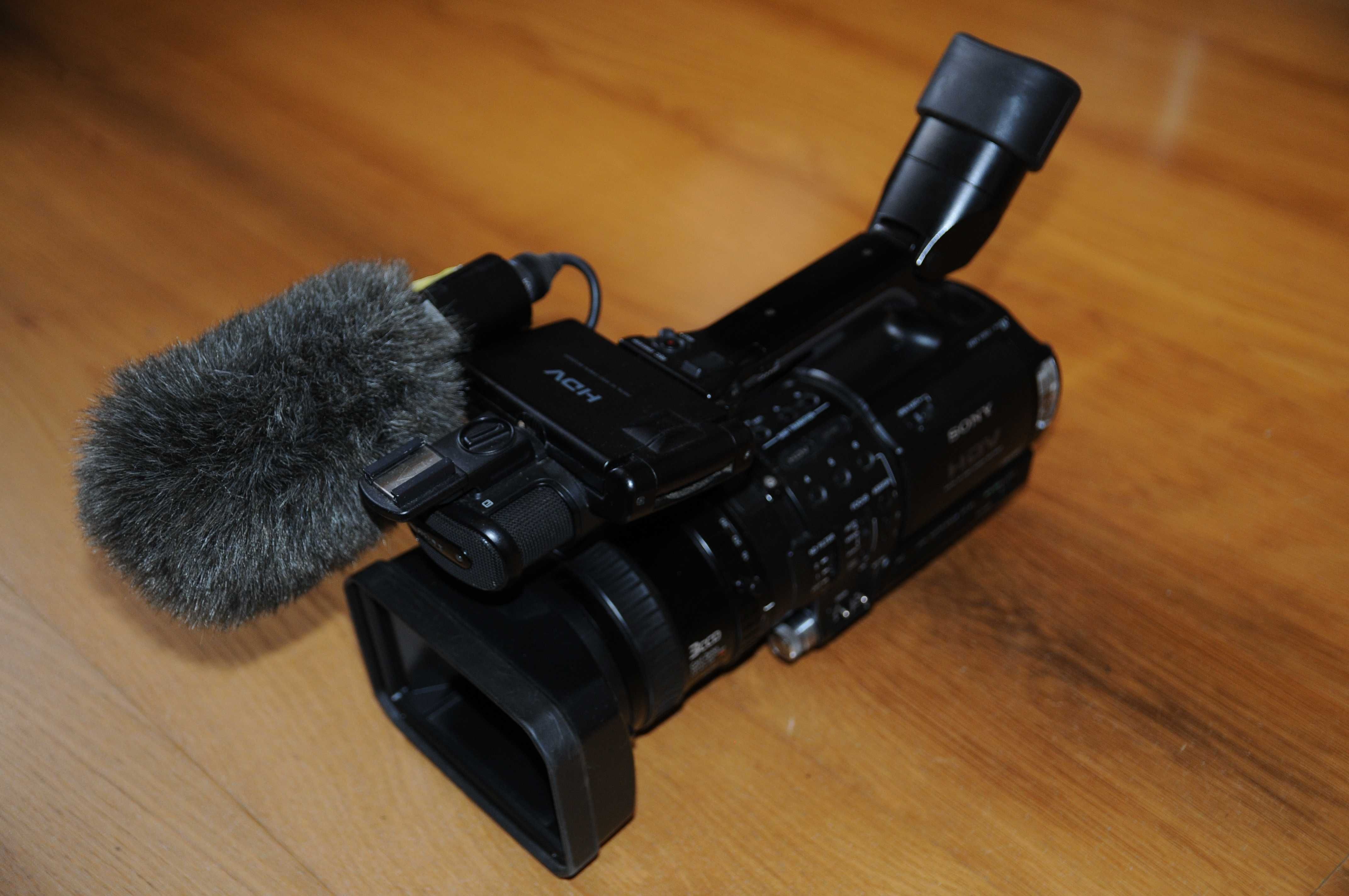 Camera SONY  HVR-ZIE