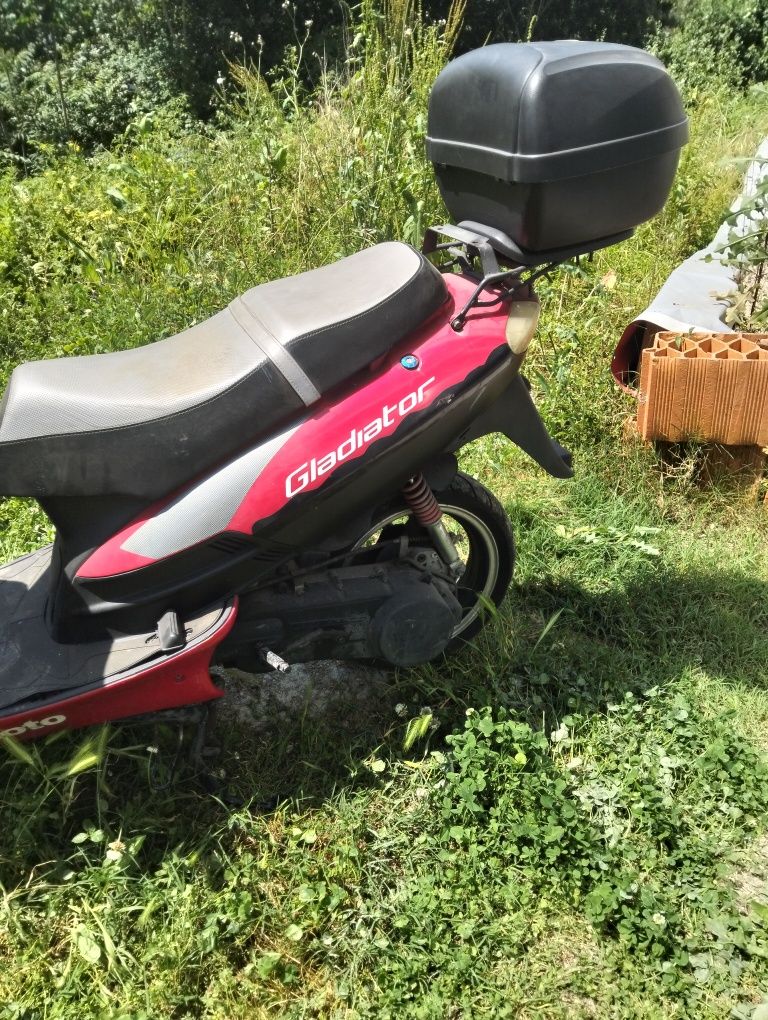 Vendo scooter sem documentos