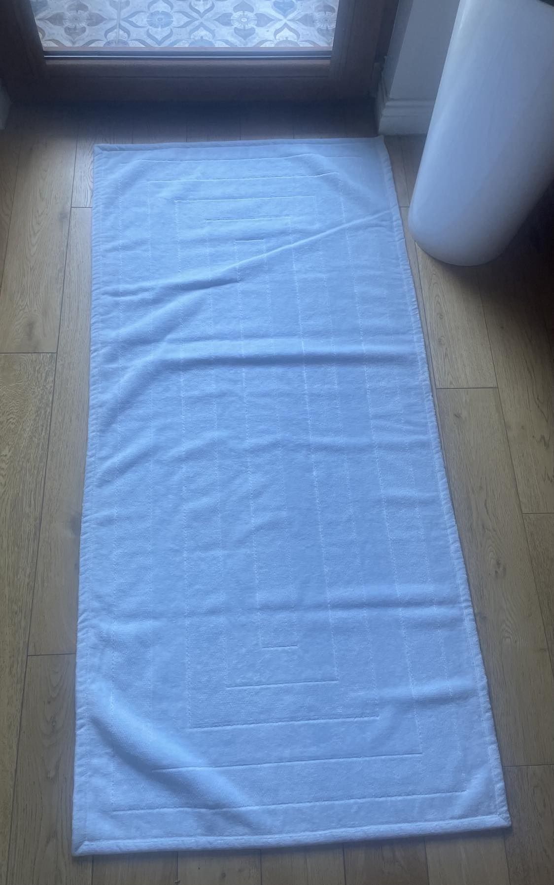 Nowy włoski chodnik dywanik łazienkowy, kolor błękity