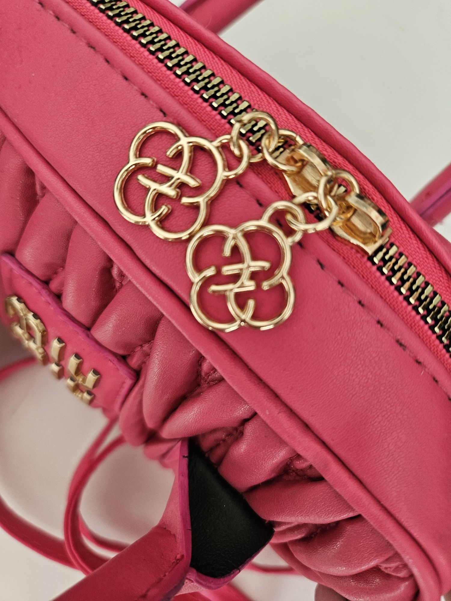 Miu miu mini torebka pikowana pink różowa barbie logo logowana