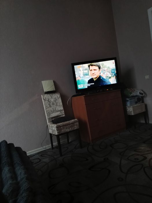 Продам телевізор Самсунг, діагональ 94 см