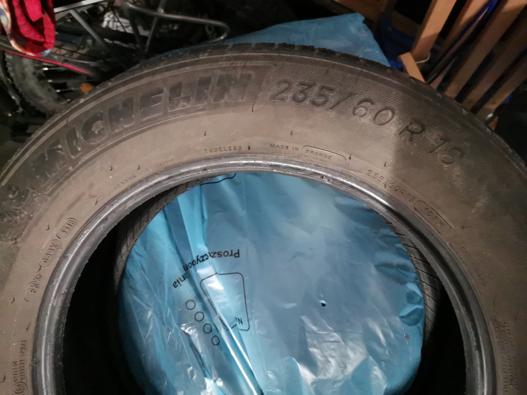 Opony Michelin całoroczne 235/60 R18