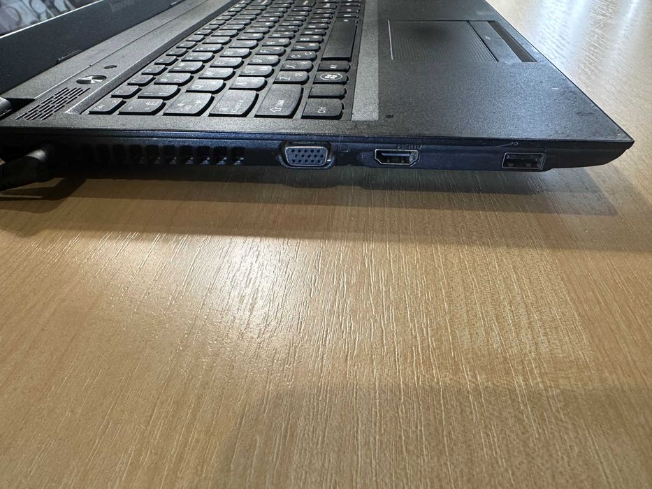 Lenovo B570e в рабочем состоянии|240Gb SSD+320Gb HDD|i5-2520m|4Gb