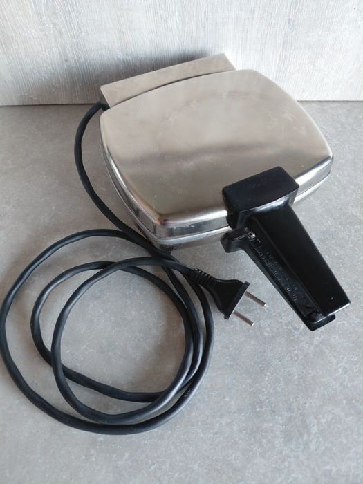 Вафельница СССР состояние отличное