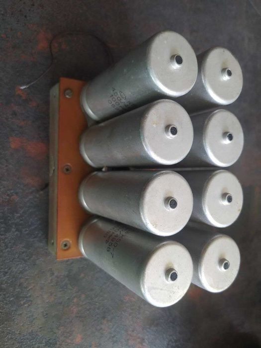 Конденсаторы Б/У 100 мкФ на 450/495В