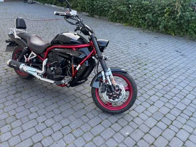 Hyosung GV650 Aquila Cruiser Limitowana Wersja Anniversary 30th Wtrysk