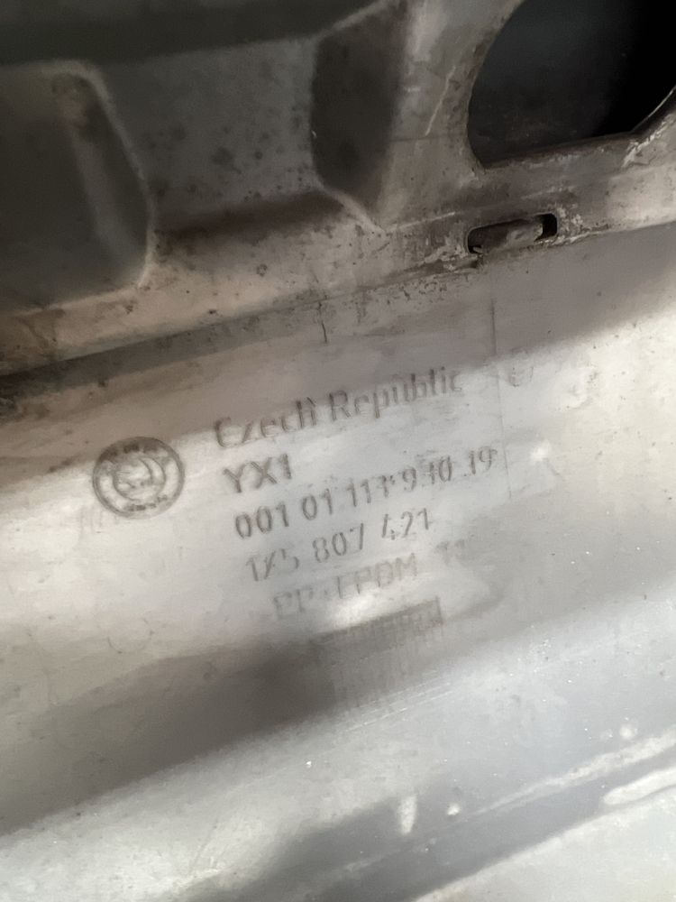 Бампер задній Skoda Octavia 2 1Z A5 Liftback (2004-2009) 1Z5807421
