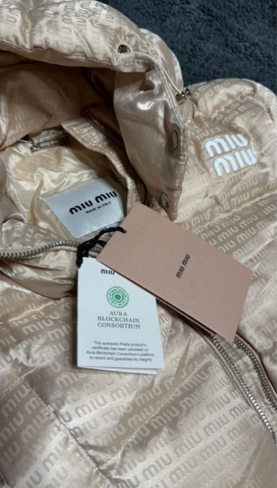 Куртка пуховик Miu Miu Люкс качество - новая