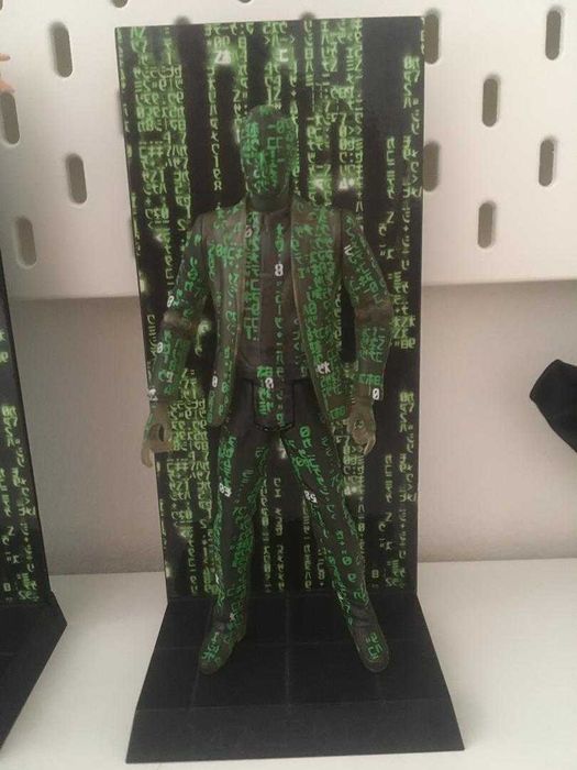 Figuras de Silicone, Heróis da Trilogia "The Matrix"