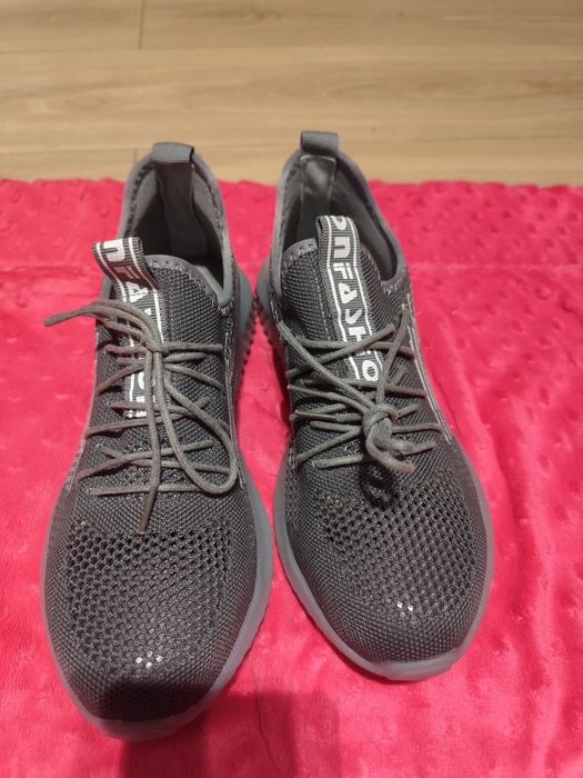 Buty robocze z podnoskiem