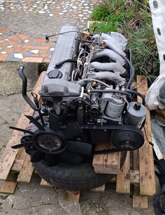 Motor Mercedes 2.5D