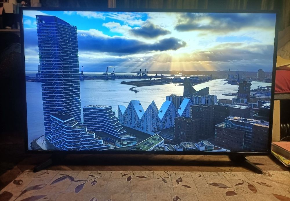 Tv Samsung 43" 4K SMART WiFi DVBT-2 Hevc UHD HDR telewizor LED Tizen