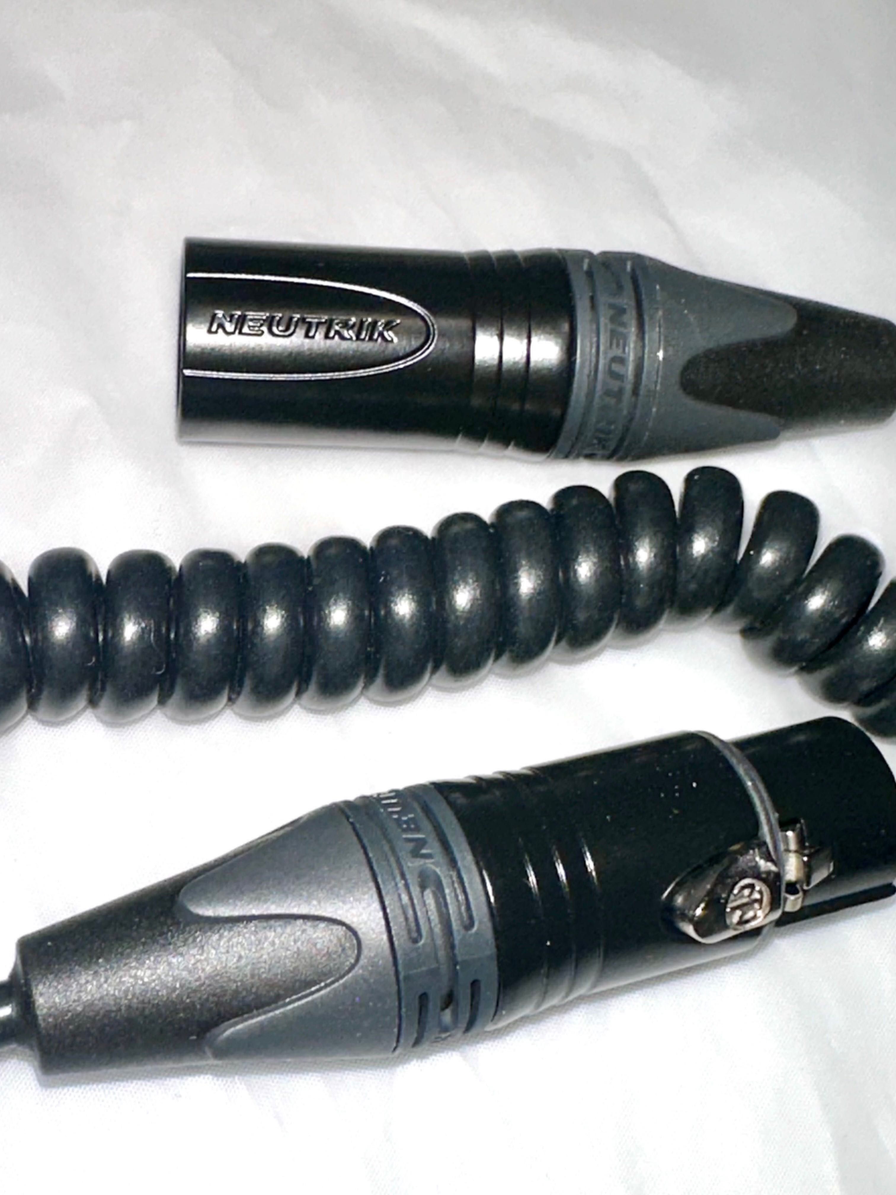 Kabel mikrofonowy spiralny 5 metr Monacor Neutrik