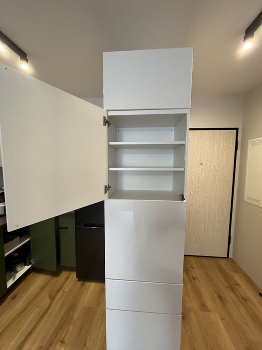 Szafki Ikea, system modulowy Besta