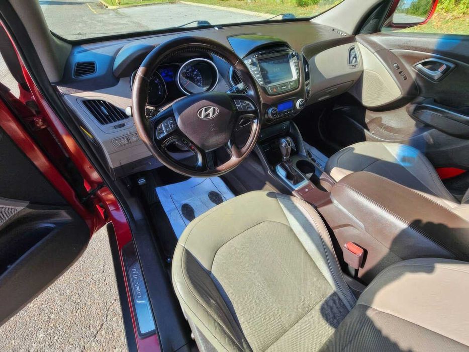 Hyundai Tucson      2014