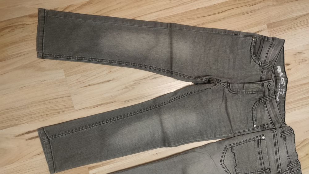 Spodnie jeans 122 6/7l