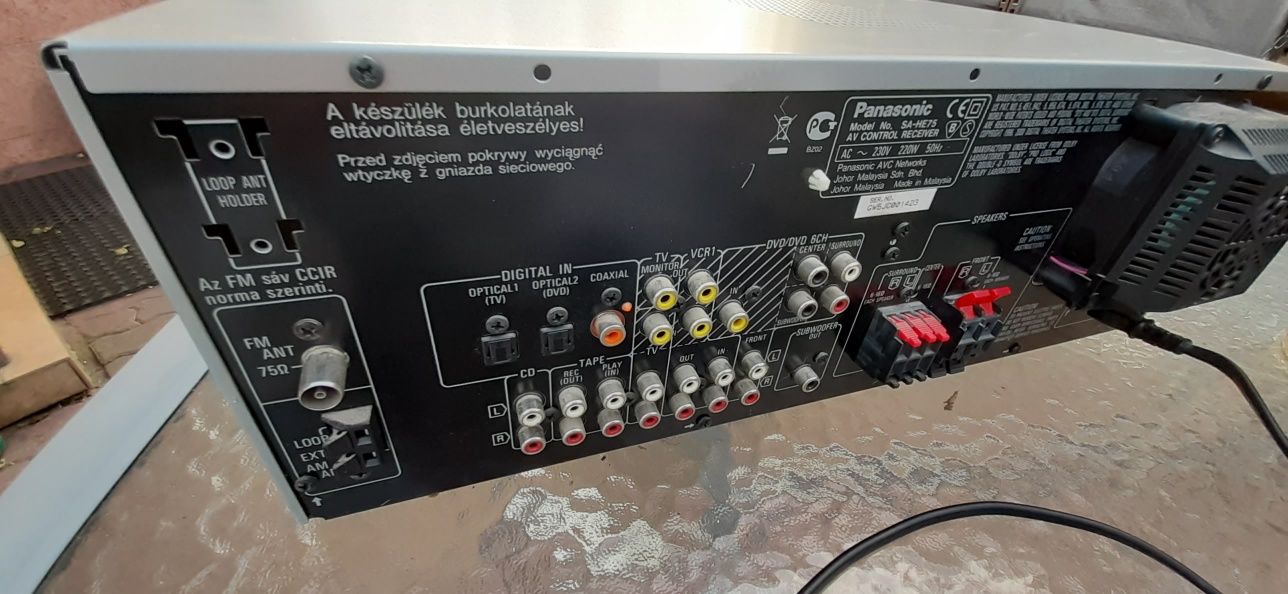 Amplituner Panasonic sa he75