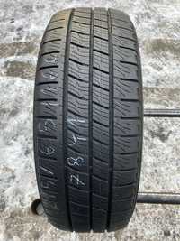 215/65/15C Goodyear Cargo Vector 104/102T