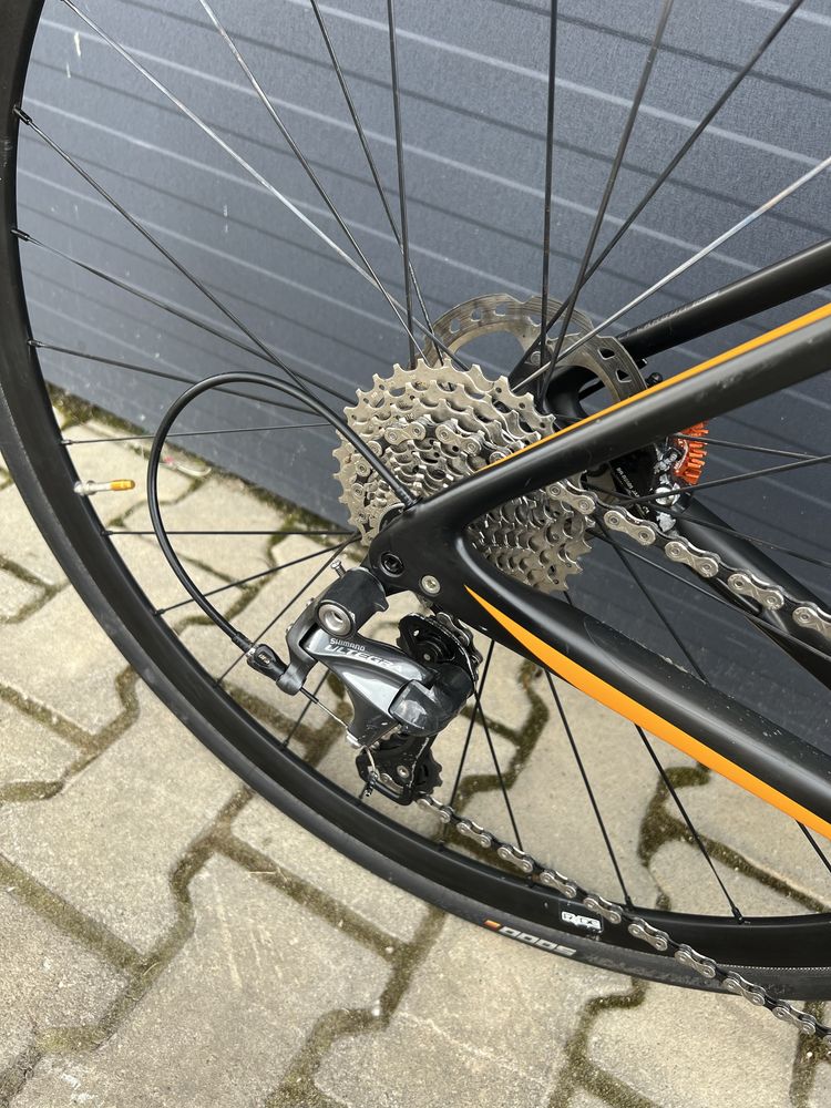 Specialized Roubaix Comp carbon disc