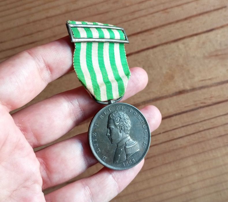 Antiga Medalha Militar Comportamento Exemplar D. Luiz I 1863 em prata