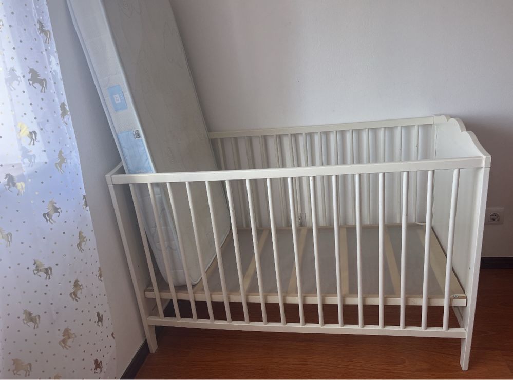 Berço+Colchão IKEA