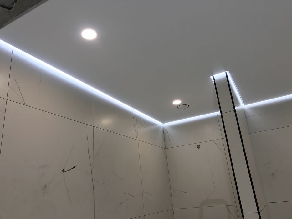 Натяжні стелі. Магнітне трекове освітлення. Луцьк і область