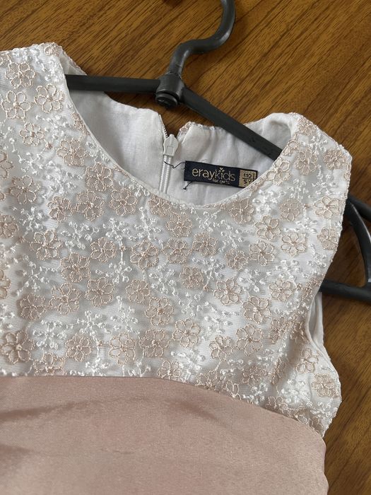 Сукня для принцеси