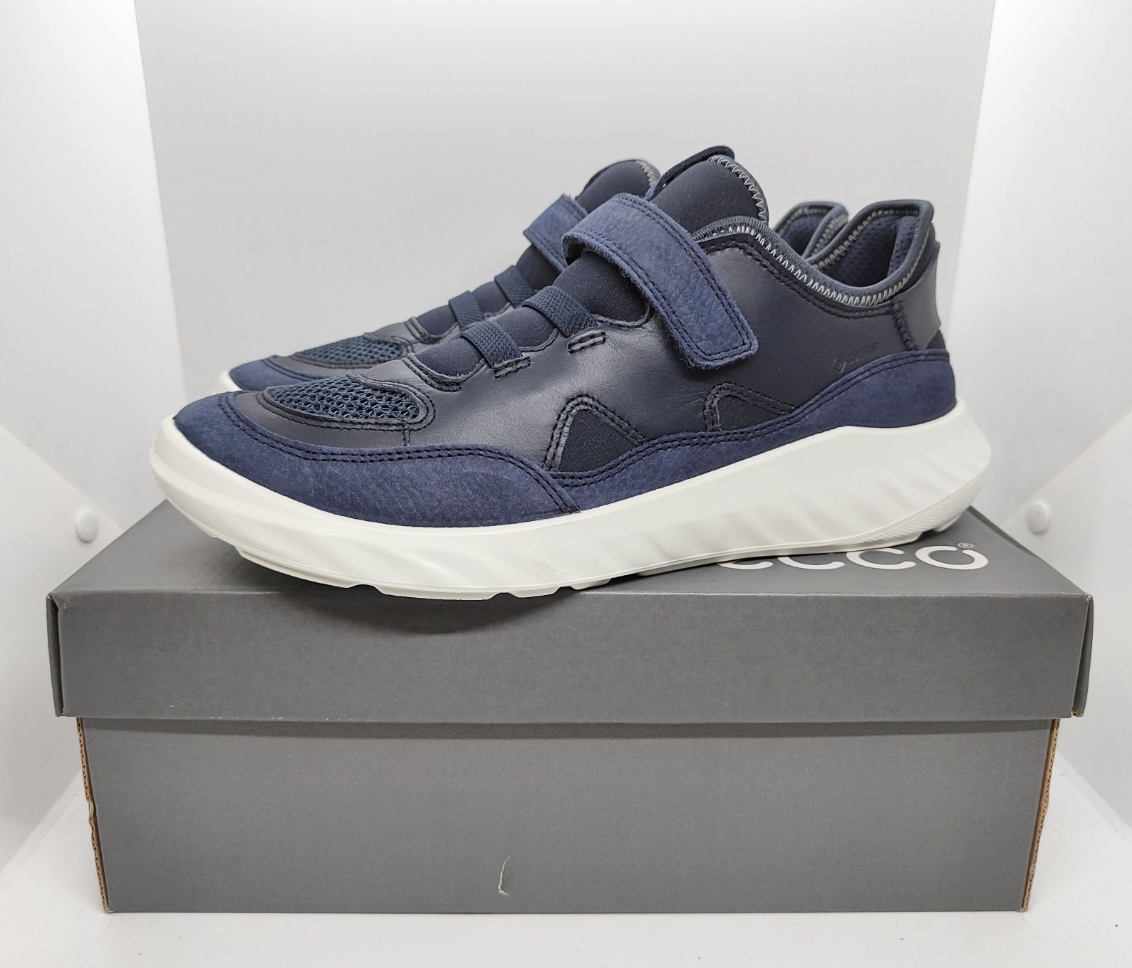кожаные EU38 24,5см кроссовки Ecco Sp.1 Gore Tex оригинал